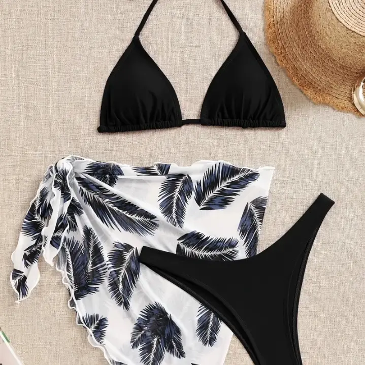 Bikini con pareo estampado's photo #1