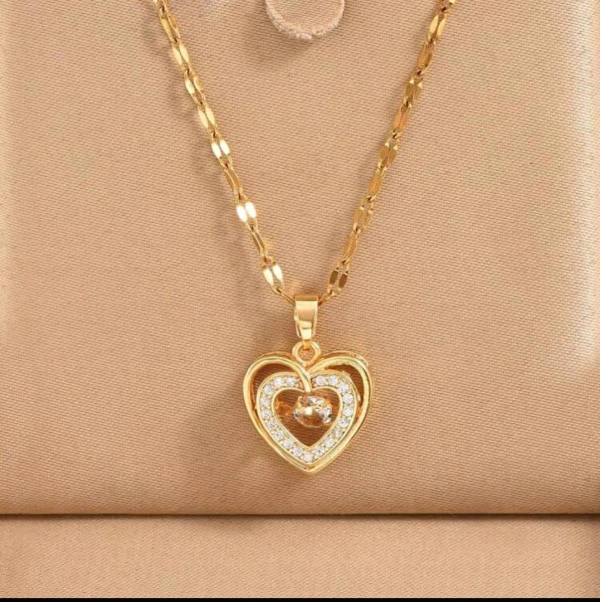 Cadena con dije de corazón's foto | Diva |  BizneCubano